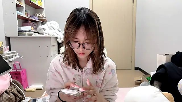 Snapshot of Ann-cookie chatting on 18, 3, 2026 Ann-cookie online show from 18, 3, 2026