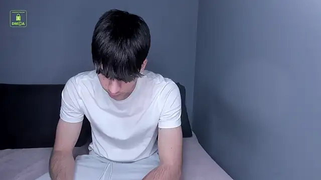 Snapshot of Quentin_Blake chatting on 27, 3, 2026 Quentin Blake online show from 27, 3, 2026