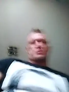 Snapshot of Fredry111 chatting on 8, 11, 2025 Fredry111 online show from 8, 11, 2025