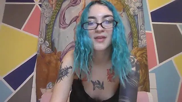 Snapshot of peetitefairy chatting on 26, 10, 2025 peetitefairy online show from 26, 10, 2025