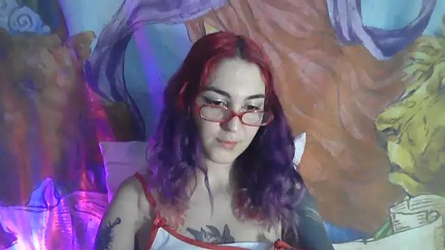 Snapshot of peetitefairy chatting on 6, 1, 2026 peetitefairy online show from 6, 1, 2026