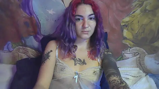 Snapshot of peetitefairy chatting on 13, 1, 2026 peetitefairy online show from 13, 1, 2026