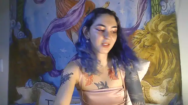 Snapshot of peetitefairy chatting on 17, 2, 2026 peetitefairy online show from 17, 2, 2026