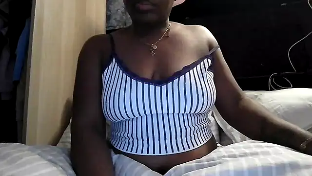 Curvy AfricanQuinn online show from 16, 2, 2026