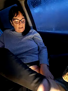 honey47 online show from 9, 1, 2026