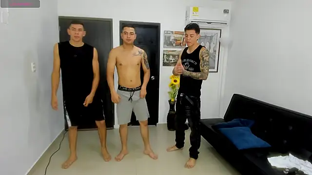 Snapshot of Playhardsex_ chatting on 20, 3, 2026 Playhardsex online show from 20, 3, 2026