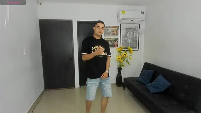 Snapshot of Playhardsex_ chatting on 22, 3, 2026 Playhardsex online show from 22, 3, 2026