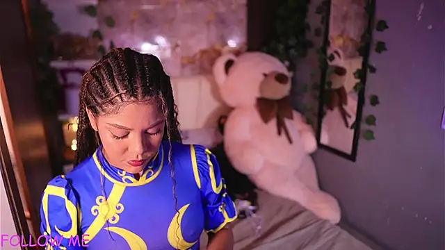 hannachris- online show from 15, 4, 2026