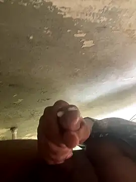 VIPMALLUBOY online show from 24, 10, 2025