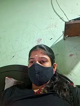 Snapshot of Tamil_Swetha1 chatting on 8, 10, 2025 Tamil Swetha1 online show from 8, 10, 2025