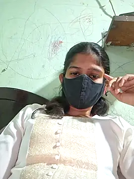 Snapshot of Tamil_Swetha1 chatting on 10, 10, 2025 Tamil Swetha1 online show from 10, 10, 2025