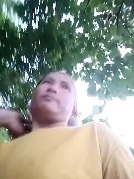 Love-Mama33 online show from 20, 10, 2025