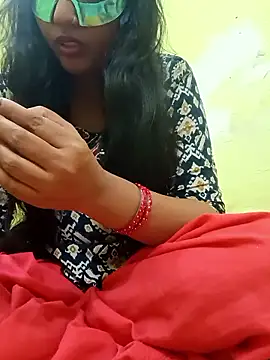 Snapshot of baurisilpi chatting on 13, 11, 2025 baurisilpi online show from 13, 11, 2025