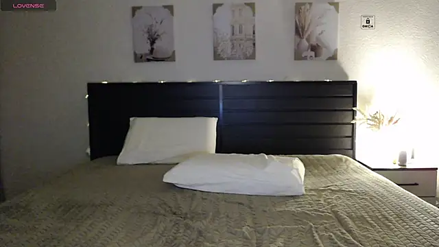 BL0NDE babe online show from 17, 3, 2026