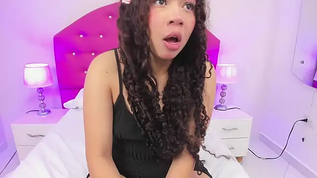 STEFANY MOLL online show from 27, 11, 2025