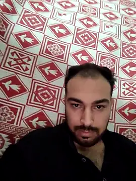 Snapshot of Aliii1657 chatting on 15, 12, 2025 Aliii1657 online show from 15, 12, 2025