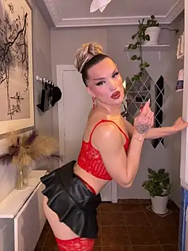 Snapshot of lacattiva chatting on 15, 10, 2025 lacattiva online show from 15, 10, 2025