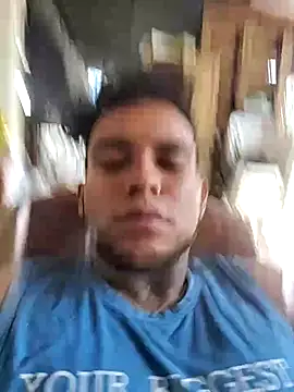 Snapshot of Hzbrandon11 chatting on 28, 4, 2026 Hzbrandon11 online show from 28, 4, 2026