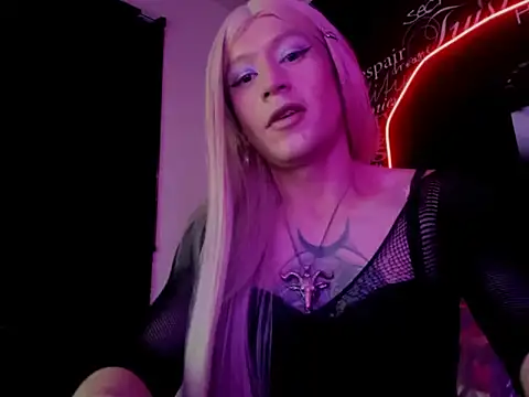 Snapshot of Megam_ chatting on 19, 9, 2025 Megam  online show from 19, 9, 2025