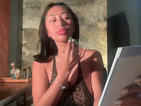 LittleHermes online show from 27, 10, 2025