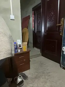 sisi-maiden online show from 13, 4, 2026