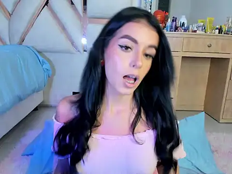 LuciaJhonnesBaby online show from 14, 1, 2026