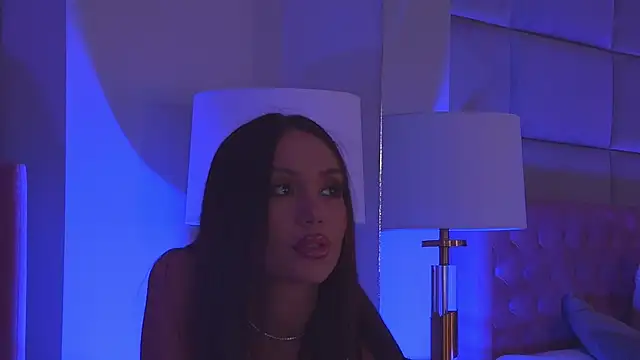 Snapshot of ZenyaNoir chatting on 4, 10, 2025 ZenyaNoir online show from 4, 10, 2025