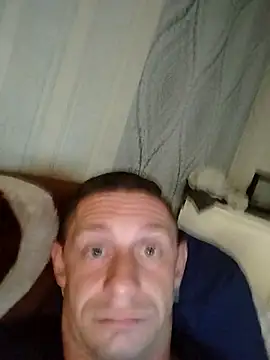 Snapshot of Dawidwi493_ chatting on 2, 10, 2025 Dawidwi493 online show from 2, 10, 2025