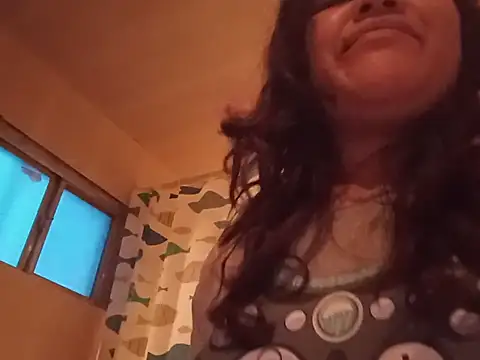 Snapshot of Kitty_WetXxX chatting on 1, 7, 2026 Kitty WetXxX online show from 1, 7, 2026