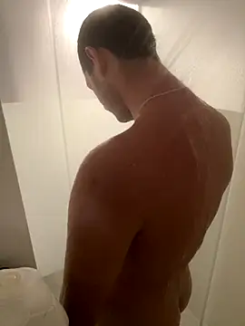 Snapshot of Cuervo25_ chatting on 28, 11, 2025 Cuervo25 online show from 28, 11, 2025