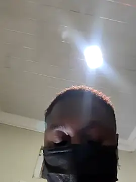 Snapshot of malaika1999 chatting on 23, 10, 2025 malaika1999 online show from 23, 10, 2025