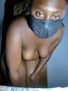 Snapshot of malaika1999 chatting on 27, 11, 2025 malaika1999 online show from 27, 11, 2025