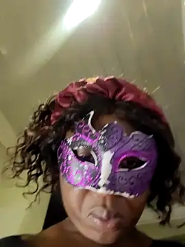 Snapshot of malaika1999 chatting on 4, 3, 2026 malaika1999 online show from 4, 3, 2026