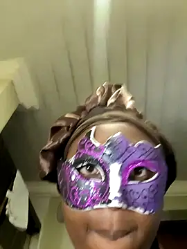 Snapshot of malaika1999 chatting on 5, 3, 2026 malaika1999 online show from 5, 3, 2026