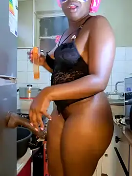 Snapshot of malaika1999 chatting on 23, 3, 2026 malaika1999 online show from 23, 3, 2026