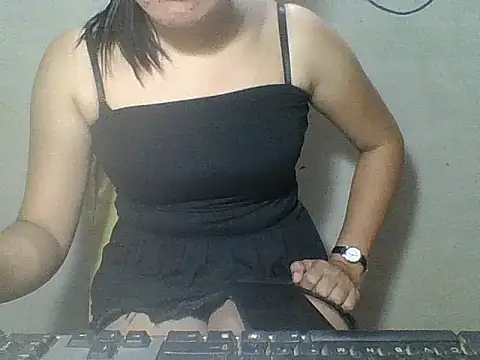 Snapshot of Skinny_PinayGirljust18 chatting on 15, 4, 2026 Skinny PinayGirljust18 online show from 15, 4, 2026