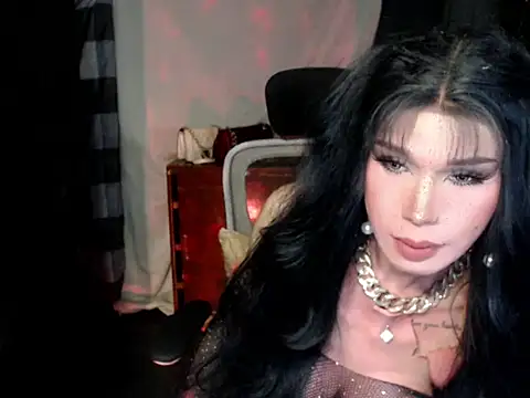 Snapshot of Sexiestasian_ts chatting on 16, 12, 2025 Sexiestasian ts online show from 16, 12, 2025