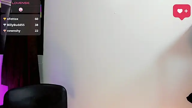 Snapshot of Britany_montiel chatting on 9, 4, 2026 Britany montiel online show from 9, 4, 2026