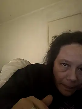 Snapshot of zeousseelphie chatting on 25, 9, 2025 zeousseelphie online show from 25, 9, 2025