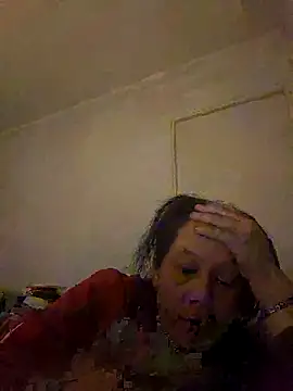 Snapshot of zeousseelphie chatting on 14, 10, 2025 zeousseelphie online show from 14, 10, 2025