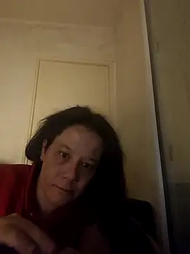 Snapshot of zeousseelphie chatting on 28, 4, 2026 zeousseelphie online show from 28, 4, 2026