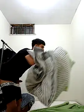 Snapshot of giudich1 chatting on 30, 9, 2025 giudich1 online show from 30, 9, 2025