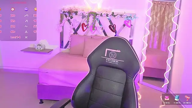 ZURY TAY online show from 30, 9, 2025