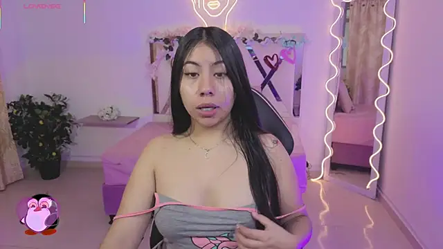 ZURY TAY online show from 4, 12, 2025