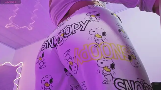 ZURY TAY online show from 19, 12, 2025