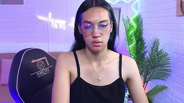 artemiss tay online show from 3, 10, 2025