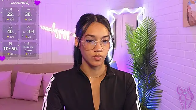 artemiss tay online show from 13, 10, 2025