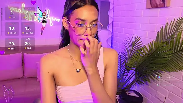 artemiss tay online show from 8, 11, 2025