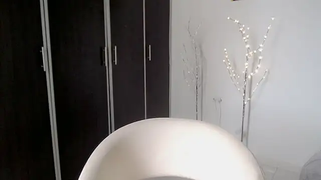 Darlyn big online show from 20, 11, 2025