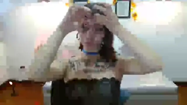 Snapshot of Evanss_lx chatting on 3, 11, 2025 Evanss lx online show from 3, 11, 2025